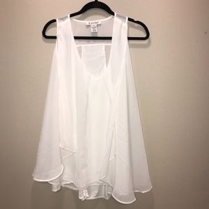 Flowing layered Amazing tank